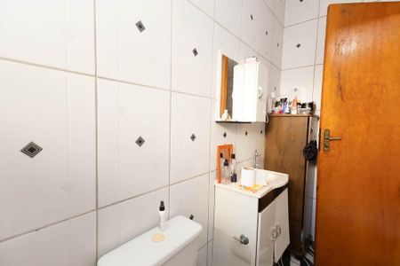 Casa à venda com 310m², 5 quartos e 3 vagas Casa à venda com 310m², 5 quartos e 3 vagasBanheiro 5