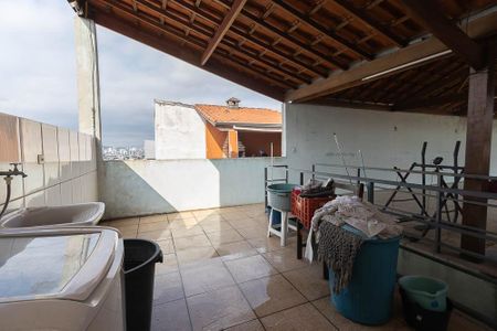 Casa à venda com 310m², 5 quartos e 3 vagas Casa à venda com 310m², 5 quartos e 3 vagasÁrea de Serviço