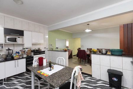 Casa à venda com 310m², 5 quartos e 3 vagas Casa à venda com 310m², 5 quartos e 3 vagasCopa / Cozinha