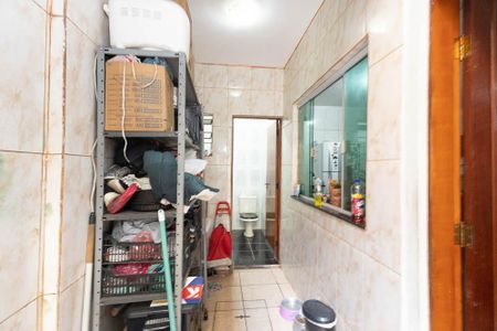 Casa à venda com 310m², 5 quartos e 3 vagas Casa à venda com 310m², 5 quartos e 3 vagasÁrea de Serviço