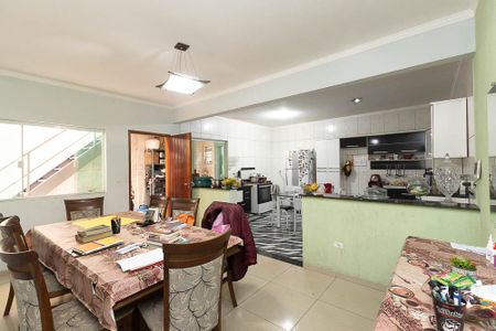 Casa à venda com 310m², 5 quartos e 3 vagas Casa à venda com 310m², 5 quartos e 3 vagasCopa / Cozinha