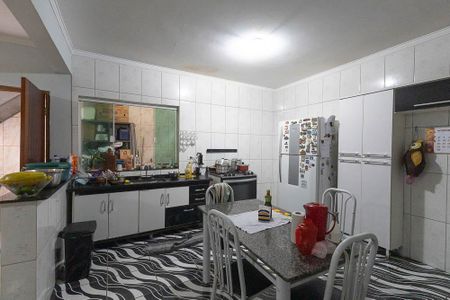 Casa à venda com 310m², 5 quartos e 3 vagas Casa à venda com 310m², 5 quartos e 3 vagasCopa / Cozinha
