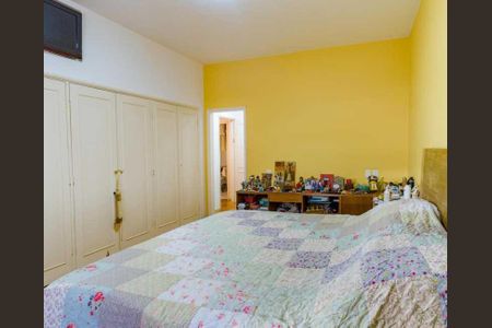 Apartamento à venda com 284m², 4 quartos e 2 vagas