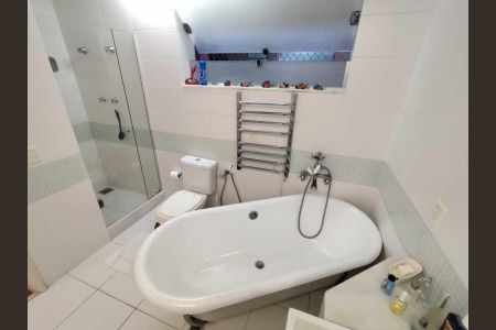 Apartamento à venda com 284m², 4 quartos e 2 vagas