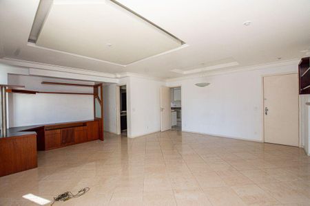 Apartamento à venda com 3 quartos, 176m² em Ingá, Niterói