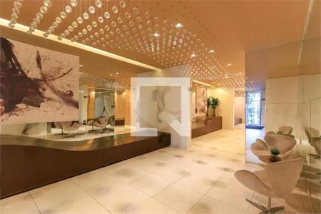 Apartamento à venda com 32m², 1 quarto e 1 vaga