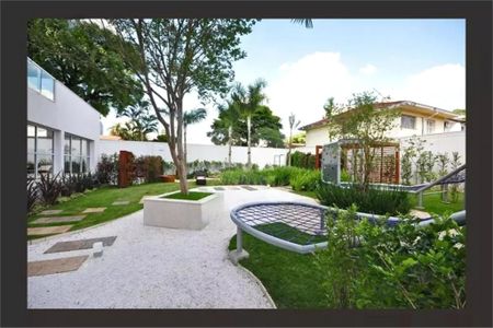 Apartamento à venda com 32m², 1 quarto e 1 vaga