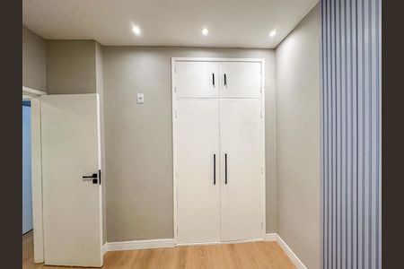 Apartamento à venda com 120m², 3 quartos e 1 vagaSuíte