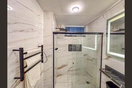 Apartamento à venda com 120m², 3 quartos e 1 vagaBanheiro Social