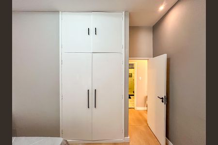 Apartamento à venda com 120m², 3 quartos e 1 vagaQuarto 2