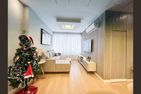 Apartamento à venda com 120m², 3 quartos e 1 vagaSala