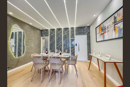 Apartamento à venda com 120m², 3 quartos e 1 vagaSala de Jantar