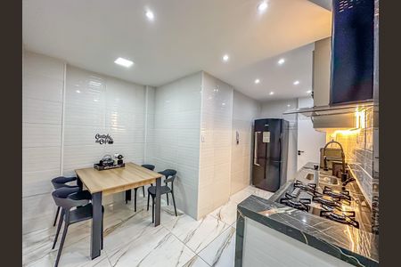 Apartamento à venda com 120m², 3 quartos e 1 vagaCozinha