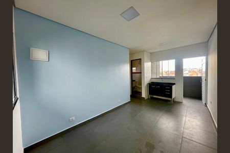 Sala / Cozinha  de casa para alugar com 1 quarto, 40m² em Vila São João Batista, Guarulhos