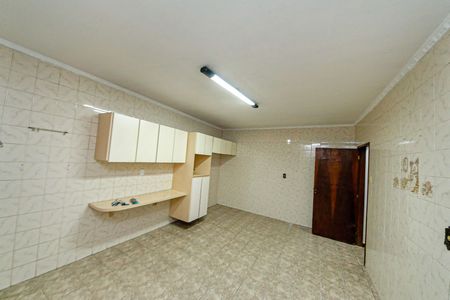 Casa à venda com 75m², 2 quartos e 2 vagas