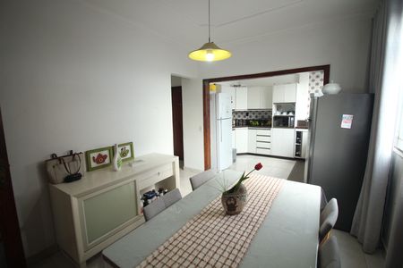 Apartamento à venda com 120m², 3 quartos e 2 vagasCopa