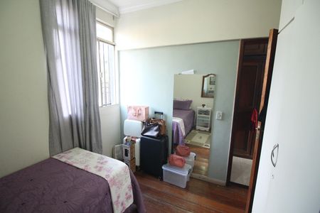Apartamento à venda com 120m², 3 quartos e 2 vagasQuarto 3