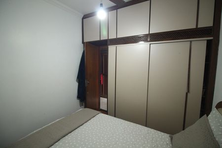 Apartamento à venda com 120m², 3 quartos e 2 vagasQuarto 2