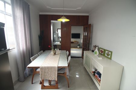 Apartamento à venda com 120m², 3 quartos e 2 vagasCopa
