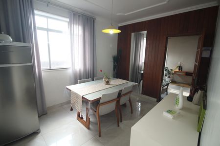 Apartamento à venda com 120m², 3 quartos e 2 vagasCopa