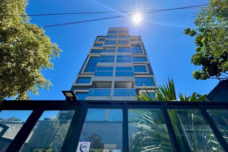 Studio para alugar com 30m², 1 quarto e 1 vaga Studio para alugar com 30m², 1 quarto e 1 vagaFachada