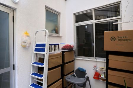 Apartamento à venda com 66m², 2 quartos e 1 vagaÁrea de Serviço