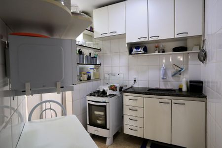 Apartamento à venda com 66m², 2 quartos e 1 vagaCozinha