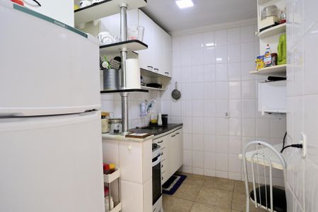Apartamento à venda com 66m², 2 quartos e 1 vagaCozinha