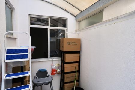 Apartamento à venda com 66m², 2 quartos e 1 vagaÁrea de Serviço