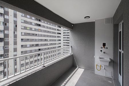 Apartamento à venda com 60m², 3 quartos e 1 vagasacada e área de serviço_1