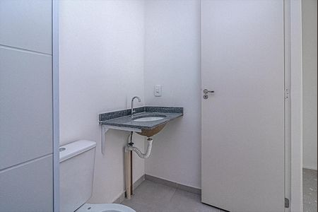 Apartamento à venda com 60m², 3 quartos e 1 vagabanheiro social_3