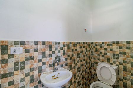 Casa para alugar com 120m², 2 quartos e 1 vagaLavabo