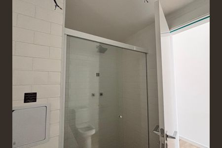 Studio Banheiro de kitnet/studio à venda com 0 quarto, 24m² em Vila Clementino, São Paulo