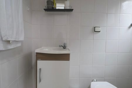 Apartamento para alugar com 70m², 2 quartos e 1 vagaÁrea de Serviço