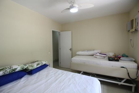 Casa de condomínio à venda com 194m², 4 quartos e 1 vagaQuarto 3