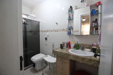 Casa de condomínio à venda com 194m², 4 quartos e 1 vagaQuarto 4 - Suíte