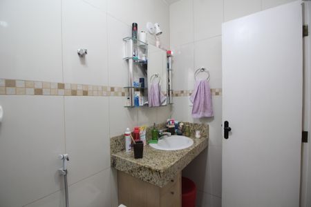 Casa de condomínio à venda com 194m², 4 quartos e 1 vagaQuarto 4 - Suíte