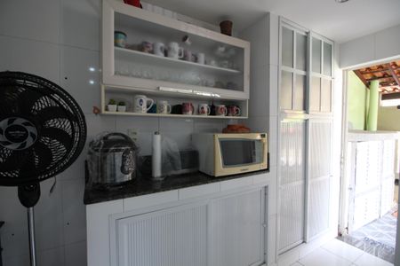 Casa de condomínio à venda com 194m², 4 quartos e 1 vagaCozinha