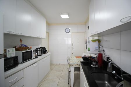 Apartamento à venda com 93m², 3 quartos e 1 vagaCozinha