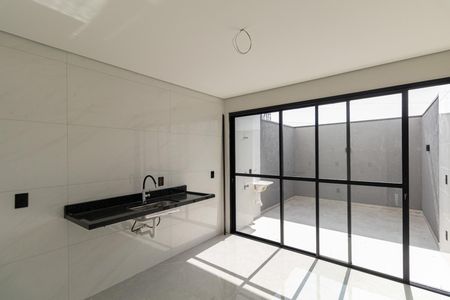 Casa à venda com 170m², 3 quartos e 2 vagasCozinha