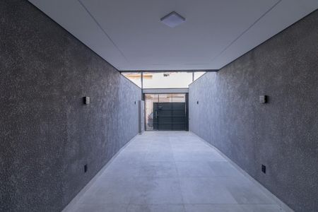 Casa à venda com 170m², 3 quartos e 2 vagasGaragem