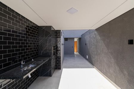 Casa à venda com 170m², 3 quartos e 2 vagasÁrea Gourmet e Churrasqueira 