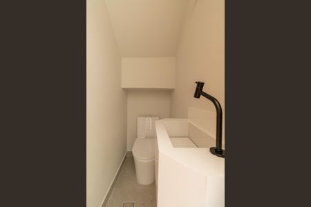 Casa à venda com 170m², 3 quartos e 2 vagasLavabo Externo 2