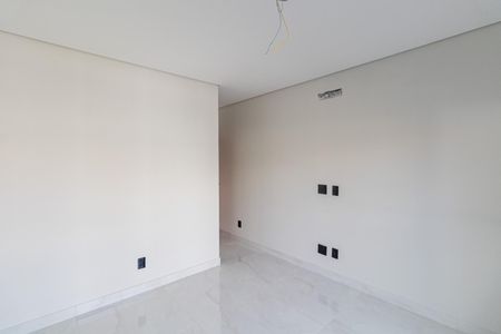 Casa à venda com 170m², 3 quartos e 2 vagasSuíte 3