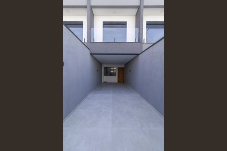 Casa à venda com 170m², 3 quartos e 2 vagasGaragem