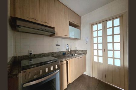 Apartamento para alugar com 72m², 2 quartos e sem vaga Apartamento para alugar com 72m², 2 quartos e sem vagaCozinha