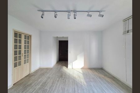 Apartamento para alugar com 72m², 2 quartos e sem vaga Apartamento para alugar com 72m², 2 quartos e sem vagaSala