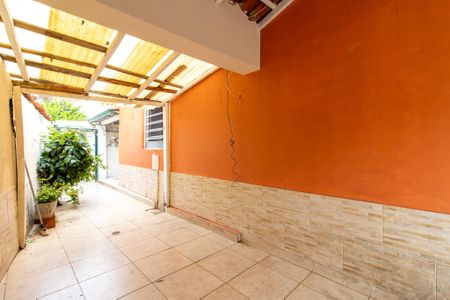 Casa para alugar com 85m², 2 quartos e 1 vagaÁrea externa