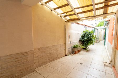 Casa para alugar com 85m², 2 quartos e 1 vagaÁrea externa