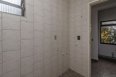 Casa para alugar com 240m², 2 quartos e 1 vagabanheiro na suíte do piso 3_3